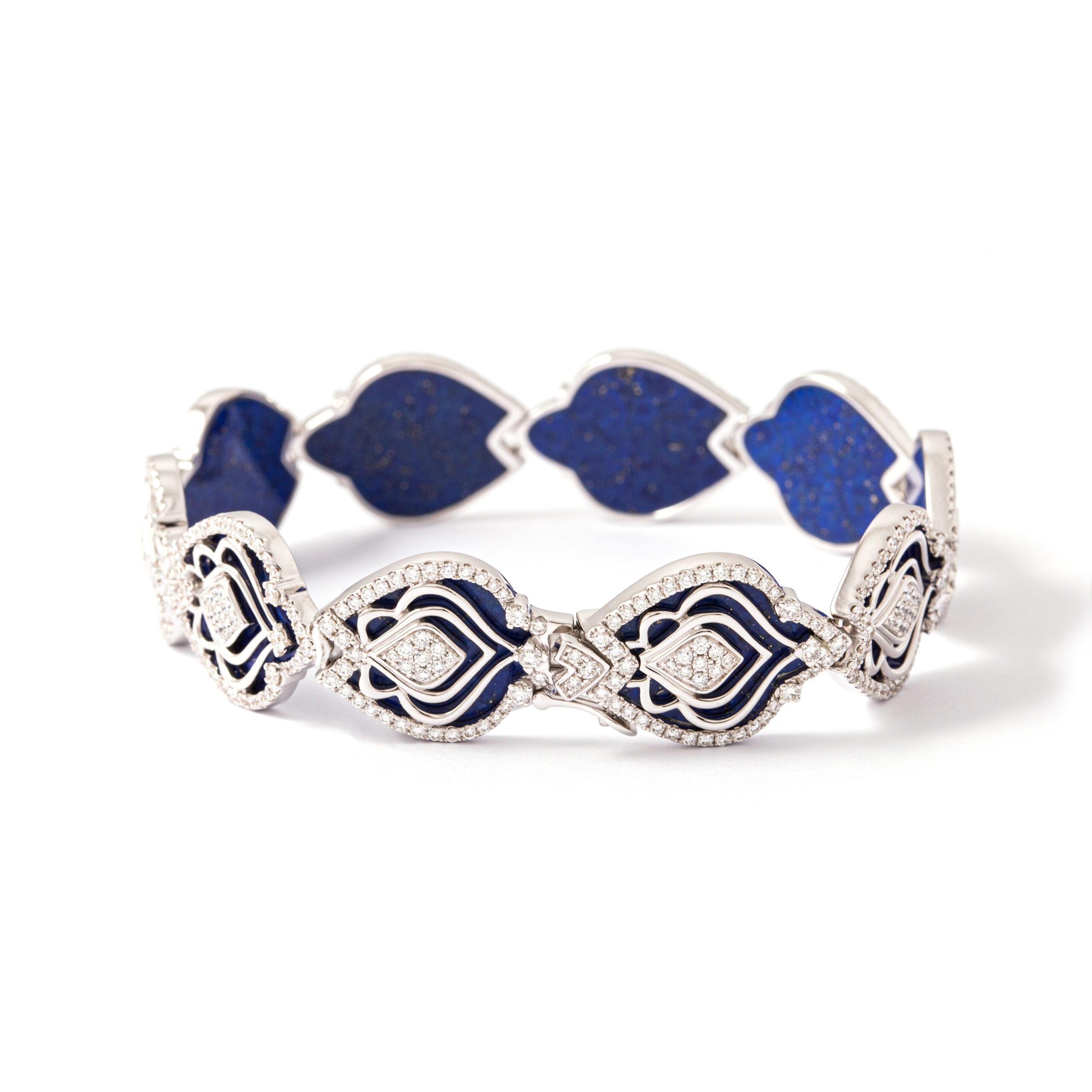 20l351_3-lapis-lazuli-diamonds-jewels-white-gold-bracelet