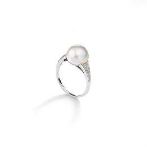 jewels-diamonds-real-pearl-18kt-white-gold-ring