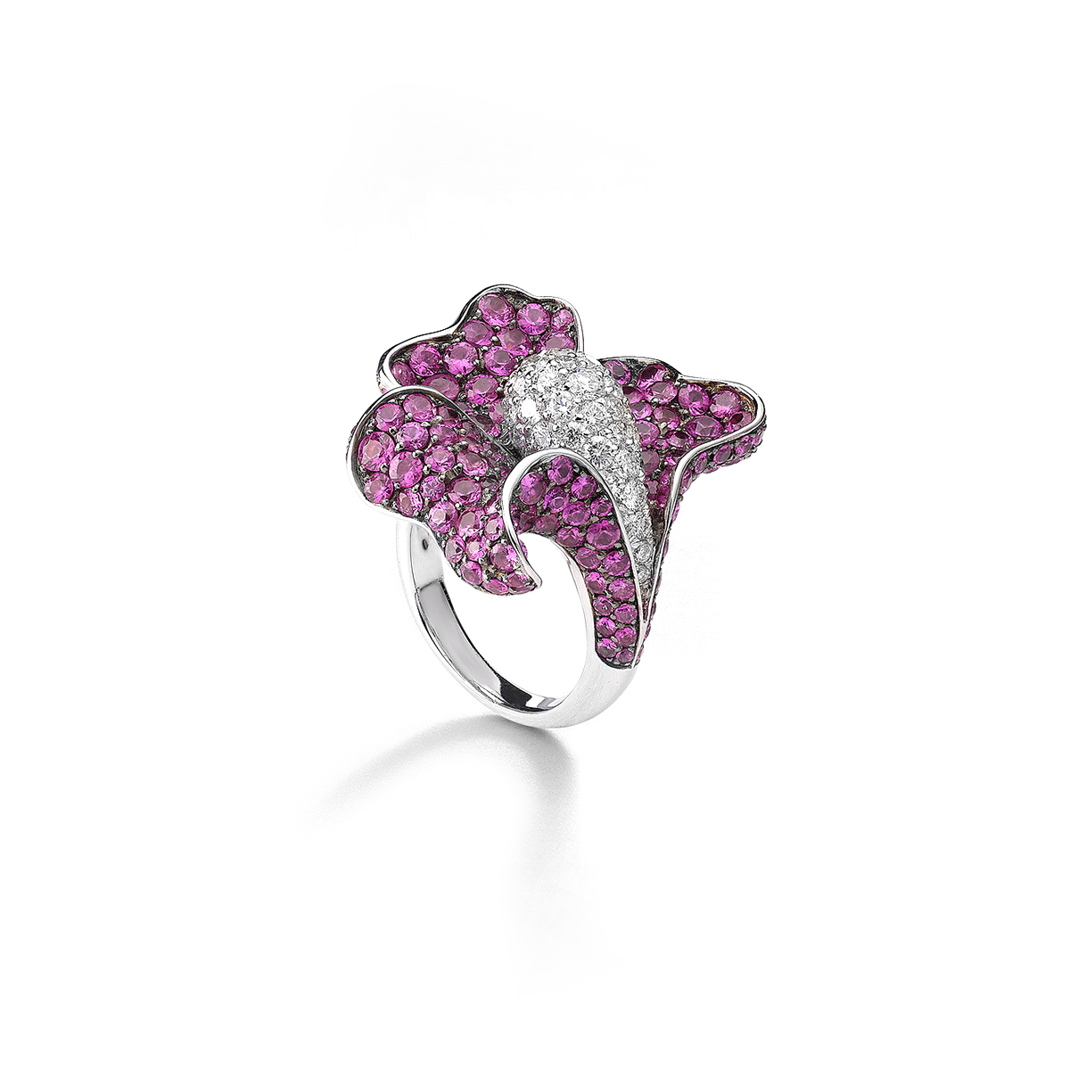 flower-jewels-diamonds-sapphire-18kt-white-gold-ring