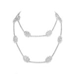 diamonds-fatma-hand-white-gold-18k-necklace