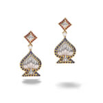 20l759_1-jewels-diamond-sapphires-gold-18kt-earrings