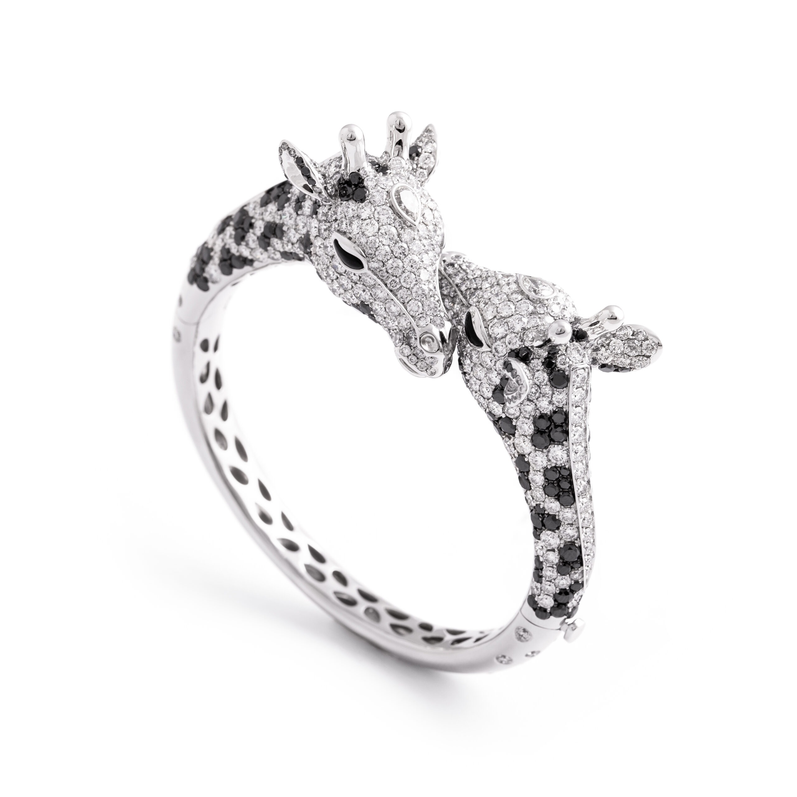 Giraffe bangle in 18kt white gold set with 553 diamonds 16.80 cts and 218 black diamonds 7.83 cts, 2 pear-shaped diamonds 0.55 cts and 4 onyx 0.44 cts              