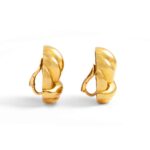 Yellow Gold 18K Ear clips. Thickness: 15.00 mm. Diameter: 3.20 centimeters. Total weight: 36.68 grams